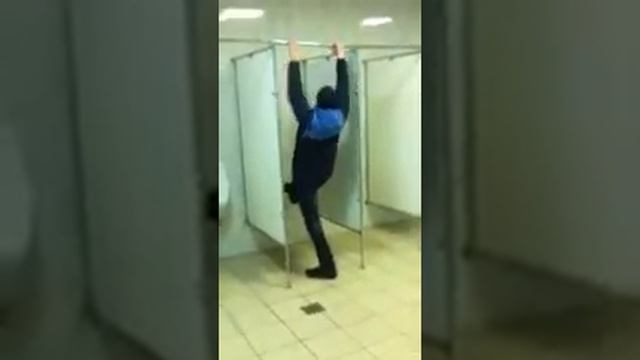 юмор в сортире смотреть онлайн
