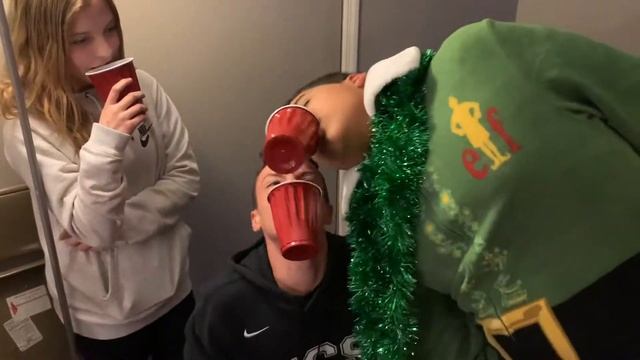 Christmas games 2019 смотреть онлайн