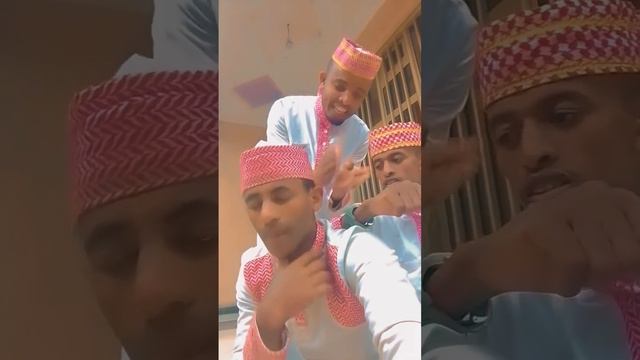 Nuti muslimni maskarami unkabajnu#raayyaa_abbaa_maccaa #masha #nuralhuda #etiopia #etiopia #comedy смотреть онлайн