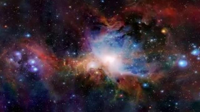 из трешины пространства