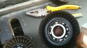 Смазывание подшипника шкива кондиционера УАЗ патриот