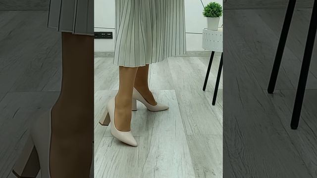 Туфли женские на каблуке туфли-лодочки с острым носом на свадьбу в офис праздничные повседневные