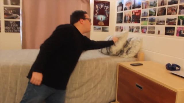 COLLEGE DORM TOUR 2016 // Syracuse University Dorm смотреть онлайн