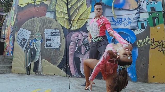 Mateo y Valery - Dance Fusion (Tango, Flamenco, Salsa y Acrobacia) смотреть онлайн
