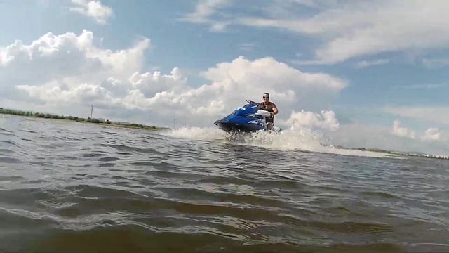 На гидроциклах по реке "Амур". смотреть онлайн