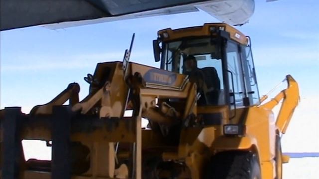 АН 12 ПОЛЕТ В ГРЕНЛАНДИЮ НА ПОЛЯРНУЮ СТАНЦИЮ смотреть онлайн