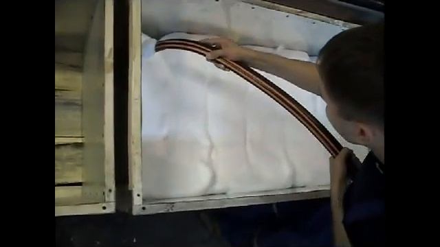 Заливка ЭКОИЗОЛа в форму.avi