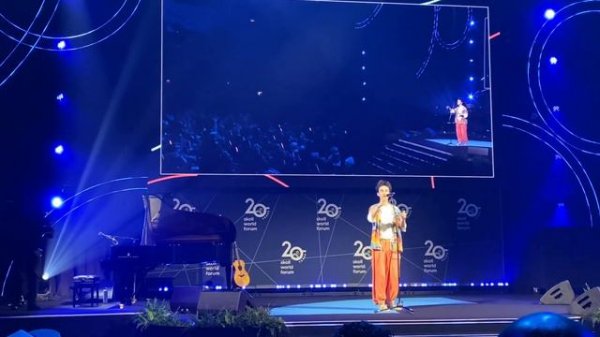 Jacob Collier @jacobcollier performance at @skollfoundation Skoll World Forum 2023.