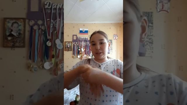 Пробую лайфхаки как очистить пожелтевший чехол?. Ничего не получается*? смотреть онлайн
