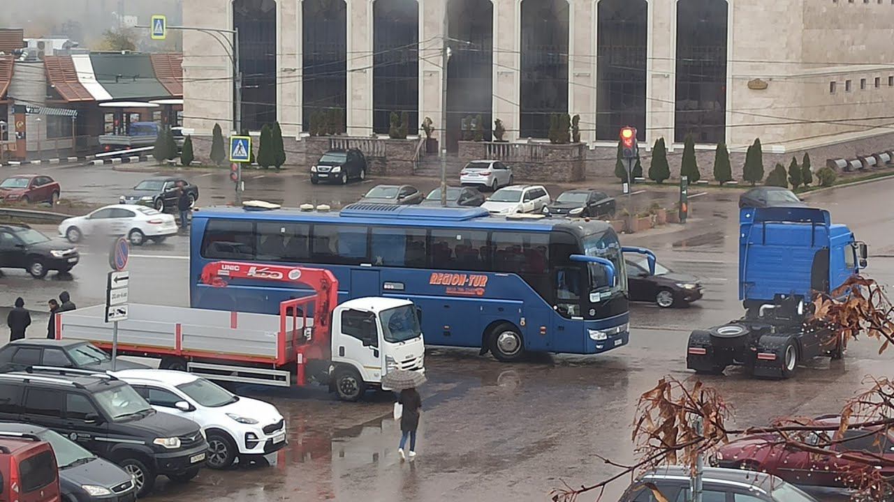 Наконечник на коробке покинул чат Жёсткое ДТП Поработал-Поспал-Поел-Поработал смотреть онлайн