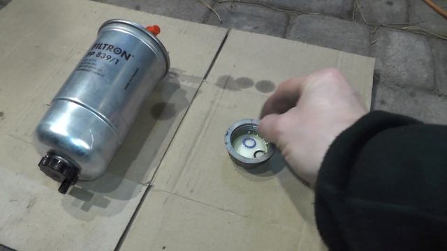 Skoda Octavia I Fuel filter replacement Wymiana filtra paliwa смотреть онлайн
