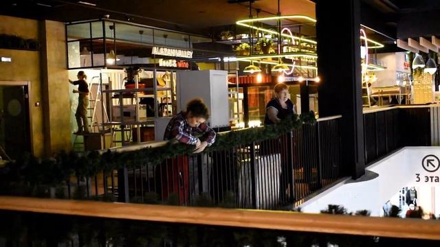 Новогоднее оформление гастрономического пространства "Гастропарк" смотреть онлайн