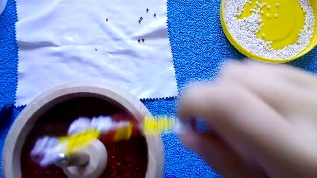 Делаем картину "Волк и семеро козлят" из бисера. часть № 3 смотреть онлайн