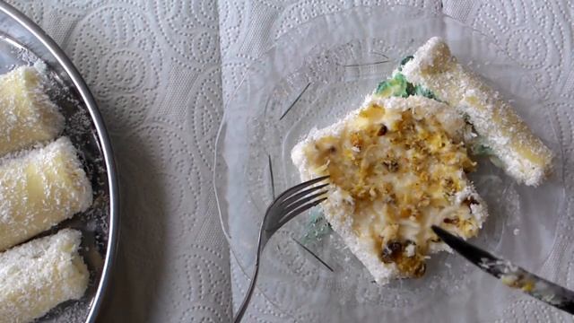 Тавук Гёйсю - десерт с куриной грудки. Tavuk Göğsü обзор.