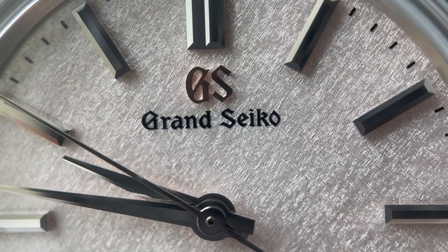 Grand Seiko Limited Edition SBGW289 Cherry Blossom Review! смотреть онлайн
