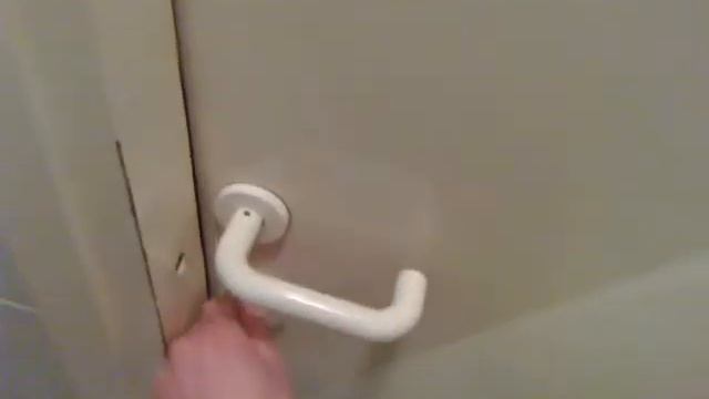 туалет в кардиоцентре.mp4 смотреть онлайн