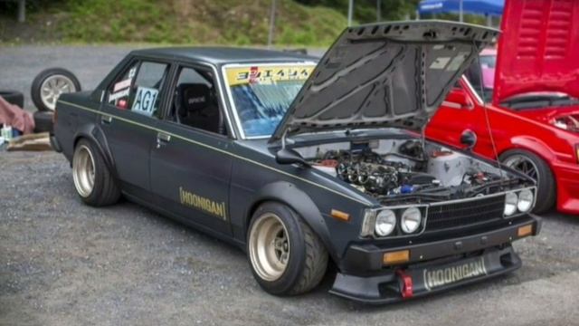 Toyota  Corona Rt100แต่งสวยๆ