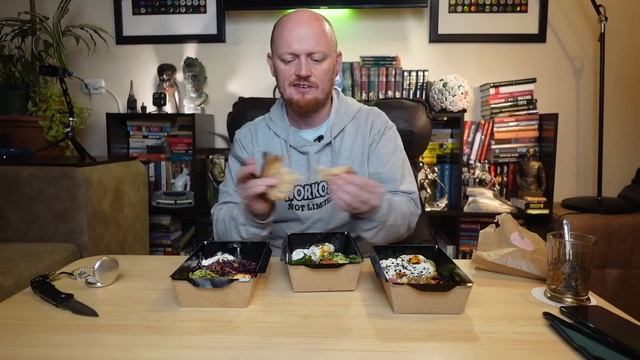 "Что привозят в доставках на завтрак?" AVOCADO POINT: Разноцветное меню. смотреть онлайн