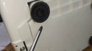 Оверлок заминает ткань, устранить неисправность очень просто. ✨Смотри✨