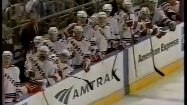 Pavel Kubina vs Matthew Barnaby - Jan 28, 2002 смотреть онлайн