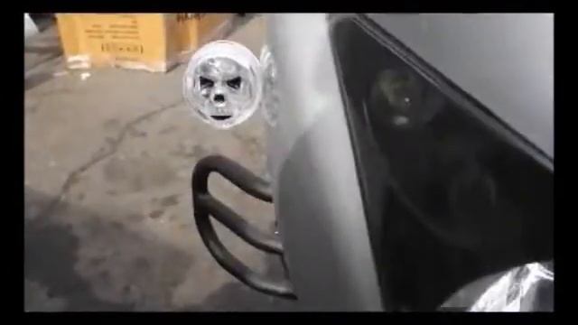 Поворотники мото в виде веселых черепов смотреть онлайн