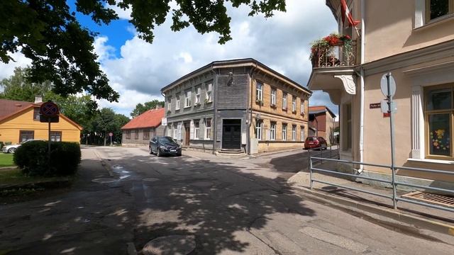 #Limbaži #Латвия #Лимбажи Латвия Дома, усадьбы | Небольшая прогулка | 2020 смотреть онлайн