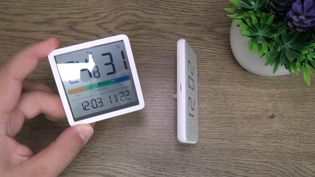 Умные часы Xiaomi Temperature Humidity Electronic Watch спустя 1 год! Отличная метеостанция Сяоми! смотреть онлайн