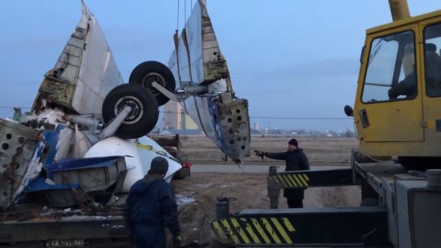 Самолеты Як-40 и Л-29. Разборка, доставка и сборка у заказчика. Для декоративных целей | Техклуб смотреть онлайн