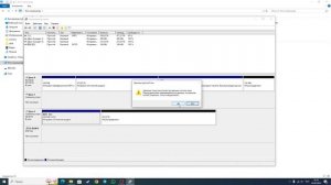 Как объединить флешку разбитую на 2-3 диска