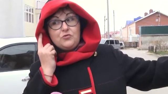 Жильцам четырех домов по улице Кугаевского строят безопасные подъездные лестницы смотреть онлайн