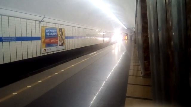 Санкт Петербург,"Метро 2-оя линия". Московские ворота. смотреть онлайн