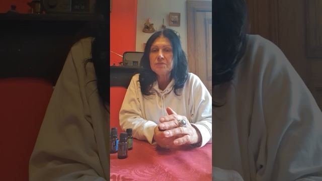 Рецепт моей смеси эфирных масел, для разгона энергии и исцеления позвоночника смотреть онлайн