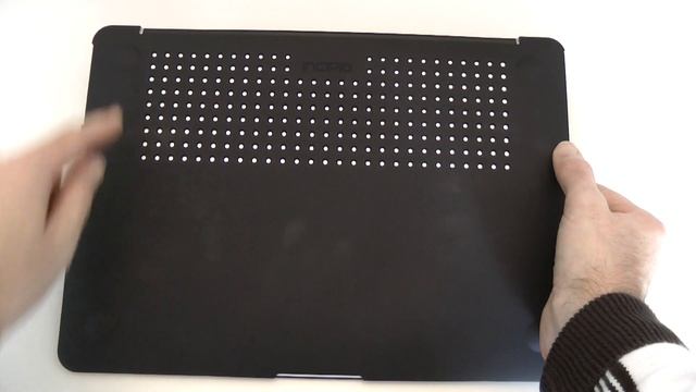 Incipio Feather Cover Review for 13-inch MacBook Air смотреть онлайн