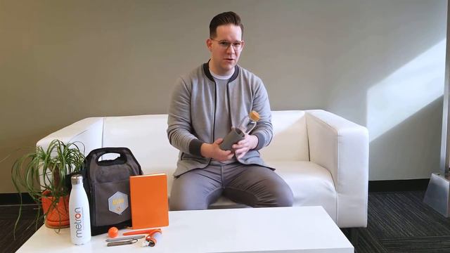 Metron Moments: Mixed Materials in Branded Merch смотреть онлайн