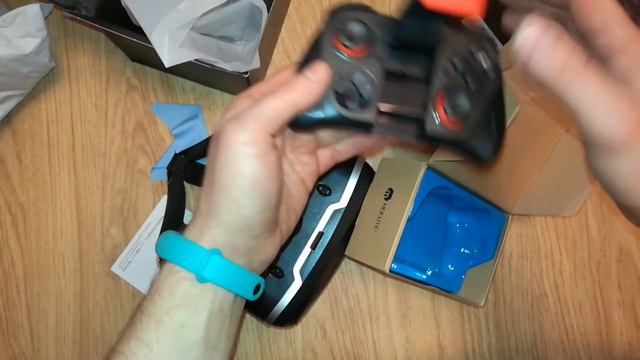 Отличные VR очки + геймпад для смартфона из Китая!