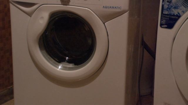 Маленькая стиральная машина Candy Aquamatic Aqua 100 F смотреть онлайн