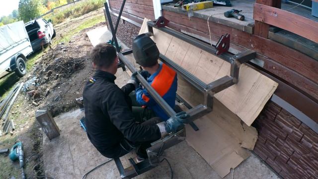 Металлокаркас для крыльца.