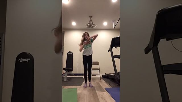 Git up (like a horsey) смотреть онлайн