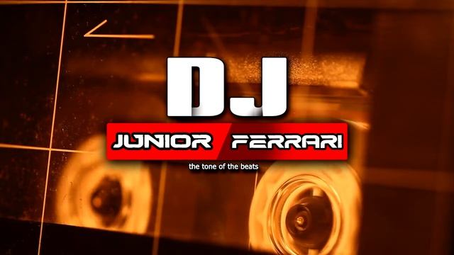 Mid Back Winners Set Mix Junior Ferrari смотреть онлайн