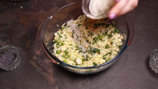 Быстрые слойки за 15 минут. Пирожки из слоеного теста просто и вкусно. смотреть онлайн