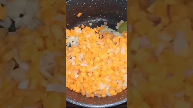 Поющая Сковородка