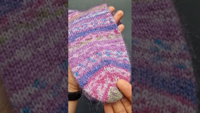 Затишні шкарпетки з комбінації шкарпеткової пряжі Rico Superba Fair Isle та мохера смотреть онлайн