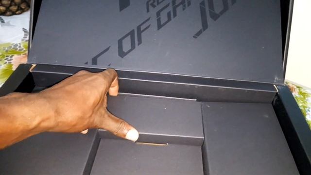 Asus Rog Strix3-G-G731GU-EV010T - New GAMING Laptop Unboxing ! смотреть онлайн