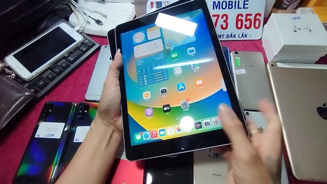 iPad gen 5 32GB wi-fi Sim 4G mỹ LLA máy zin đét ,mới Keng 99% ,Full chức năng, pin trâu смотреть онлайн
