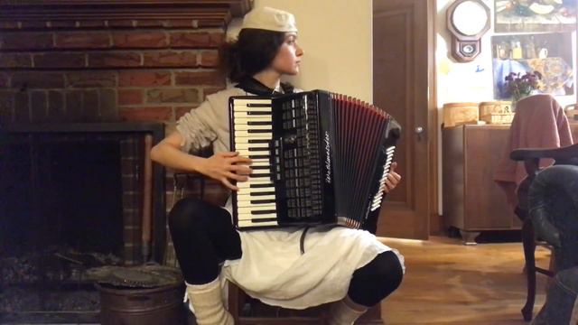 "The Kesh Jig" Traditional irish jig on accordion, high octave смотреть онлайн