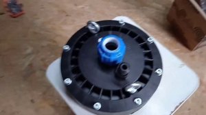 Монтаж скваженого насоса и оголовка.