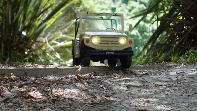 1/6 Scale RC FMS Suzuki Jimny LJ10 (It's BIGGER in person..) смотреть онлайн