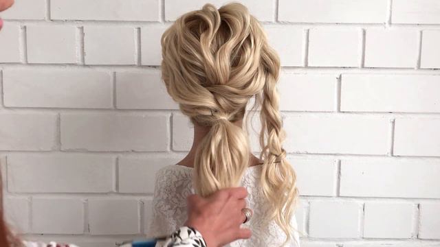 Легкий низкий пучок на длинные волосы | Прическа на выпускной смотреть онлайн