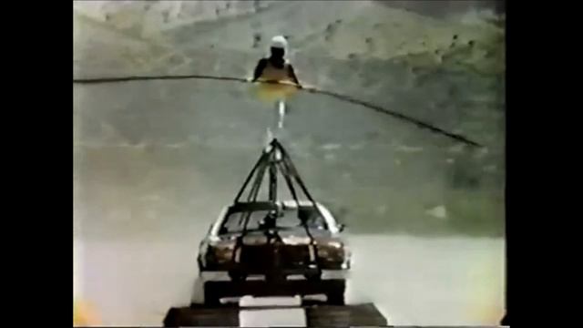 '73 Ford Torino 'Tightrope' Commercial (1972) смотреть онлайн