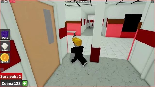 я играю в страшный лифт смотреть онлайн